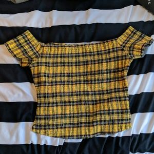 Ruched stretchy yellow plaid crop top